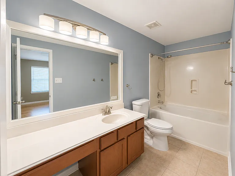 2119 Hawthorne Brk — Photo 12
