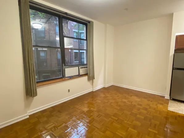 304 West 92nd Street 2/C image 3 of 12