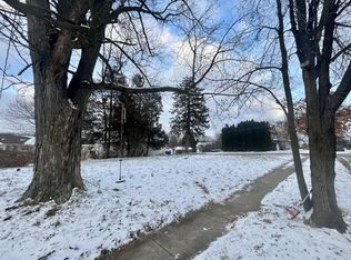 646 Garfield Ave, Viroqua, WI 54665