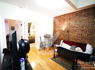 2611 30th St APT 1R, Astoria, NY 11102