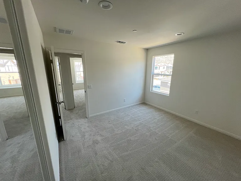 20189 Breeze Blooms Dr — Photo 10
