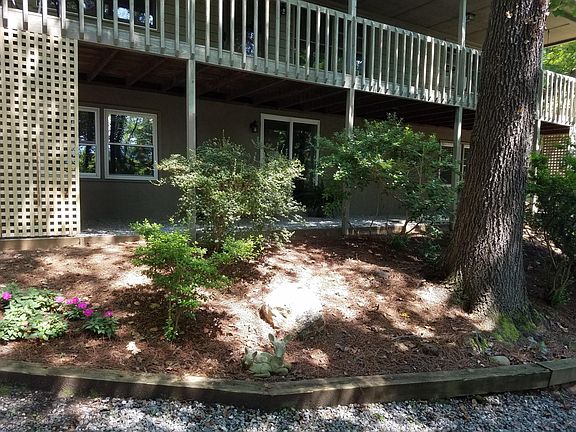 Exterior - front view