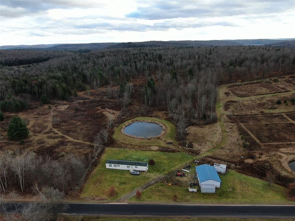 1st image of 140 Round Pond Rd