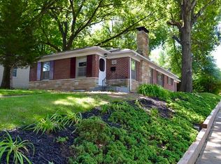 700 E Jackson Rd, Saint Louis, MO 63119