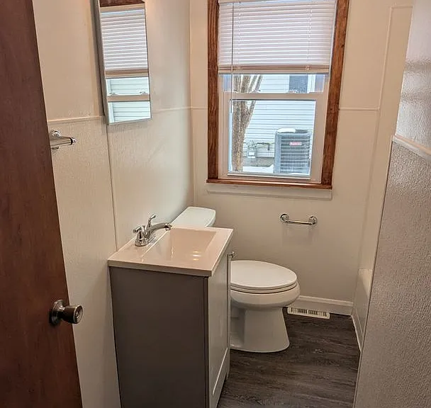 1308 Vermont St — Photo 20