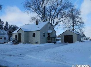 726 Knapp St, Chetek, WI 54728