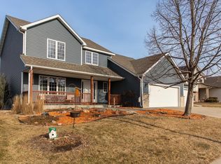 1921 Hart Dr SW, Rochester, MN 55902