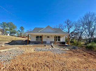 411 S Lee Ave, Tahlequah, OK 74464