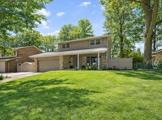 3314 Grassfire Cres, Mississauga, ON L4Y 3K1