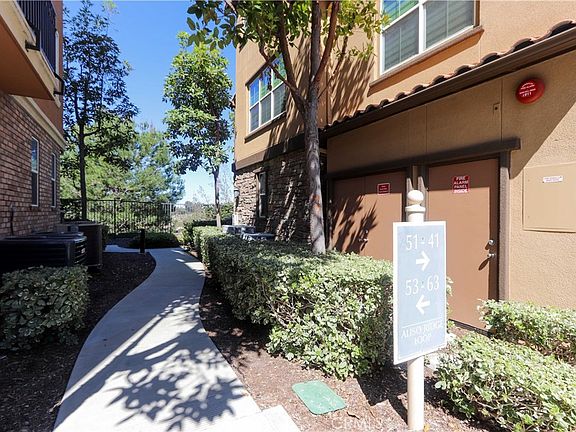 4th image of 47 Aliso Ridge Loop