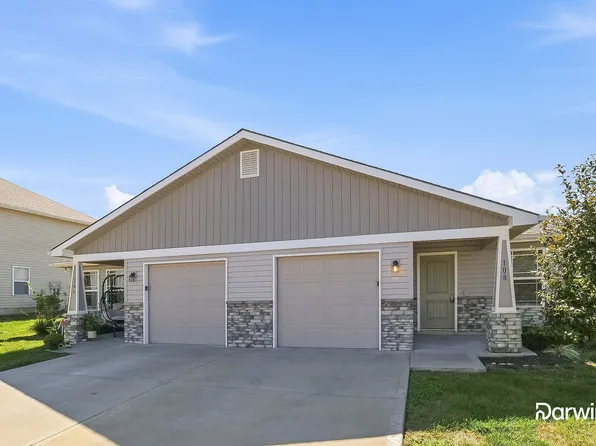 108 SW Lily St, Blue Springs, MO 64014