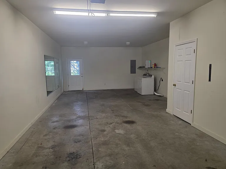 108 Heather Glen Cir — Photo 18