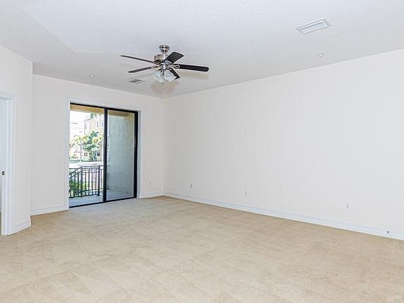 5th image of 6410 Margarita Shores Ln