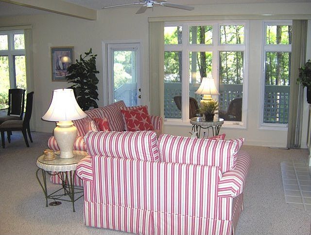 2nd image of 72 Ocean Ln APT 7655