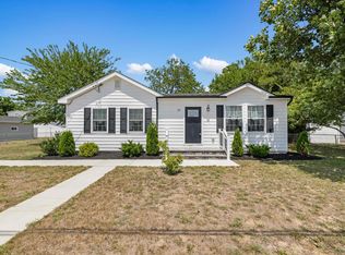 217 Oak Ave, Villas, NJ 08251