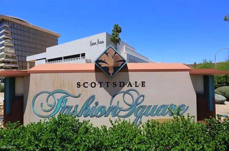 8205 E Rovey Ave — Photo 25