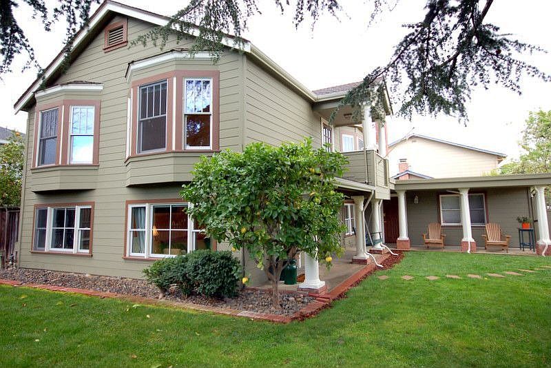 19985 Price Ave., Cupertino