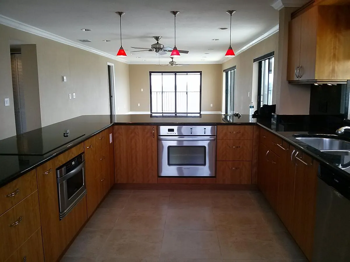 7300 Sun Island Drive S — Photo 4