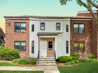 46 Wellington Dr UNIT 46, Farmington, CT 06032