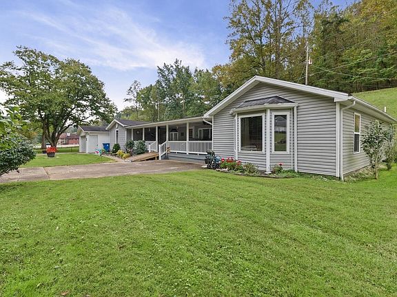4th image of 3399 Howells Mill Rd