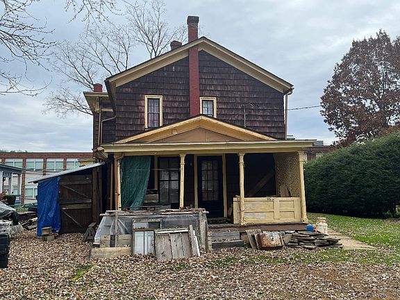 5th image of 311 N Drake St