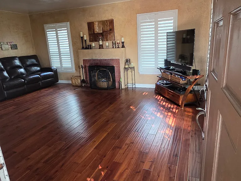 Rockway Dr — Photo 16
