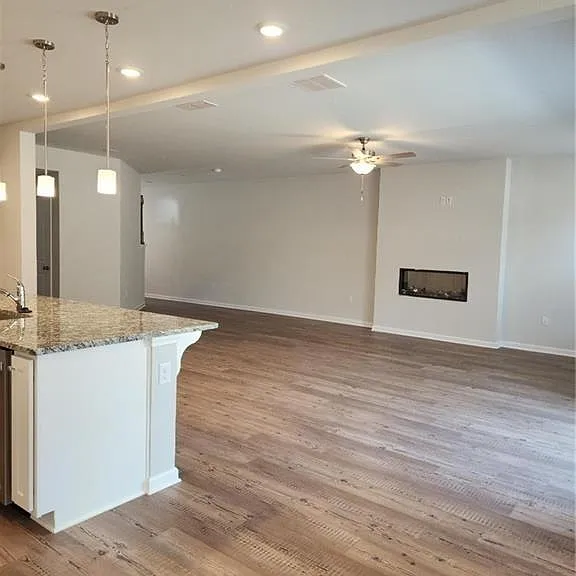194 Green Love Ln — Photo 4