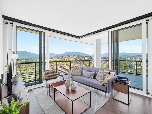 4730 Lougheed Hwy #3008, Burnaby, BC V5C 0M9