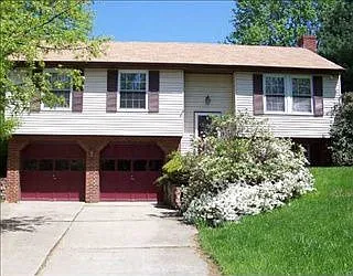 3432 Huntertown Rd photo 1