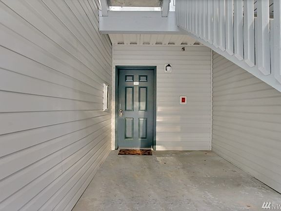 3rd image of 33020 10th Ave SW Unit S101
