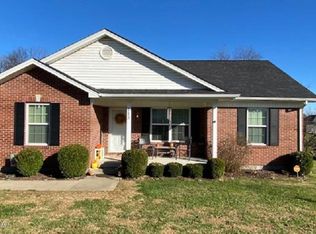 113 Camellia Ave, Bardstown, KY 40004