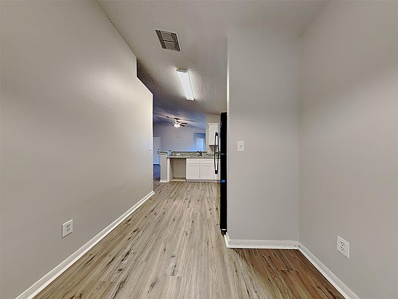 4th image of 4631 Croker Ridge Rd