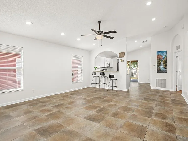 948 Grassy Island Ln — Photo 12