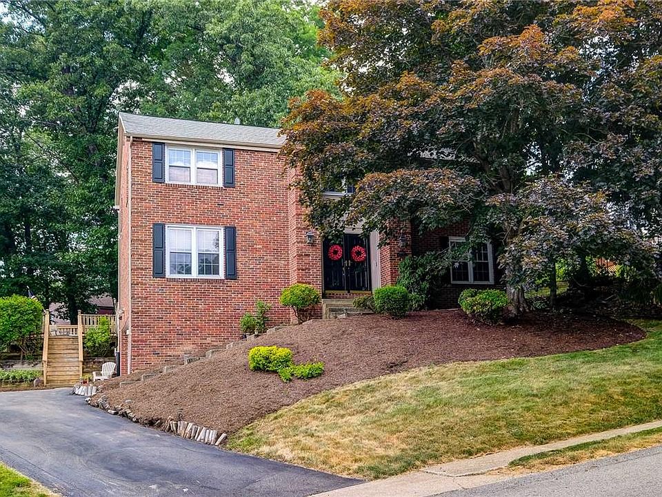 1st image of 10056 Oakridge Dr