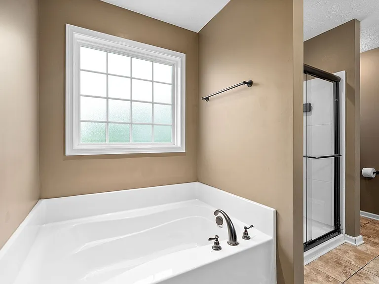1170 Dygert Ct — Photo 23
