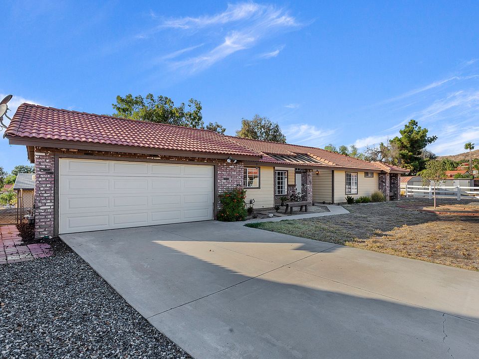 1st image of 12411 Foxhound Cir