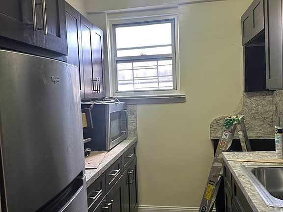 3rd image of 8801 20th Ave #1B