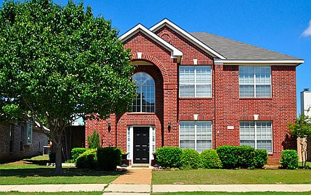 1st image of 1225 Collin Dr