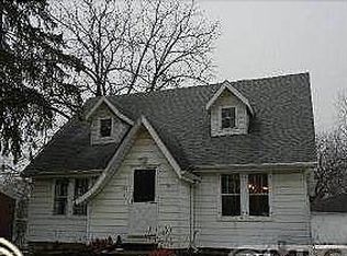 103 N Hunter St, Capac, MI 48014