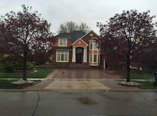 14123 Redwood Dr, Shelby Township, MI 48315