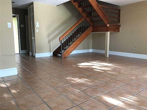 4th image of 10097 Costa Del Sol Blvd