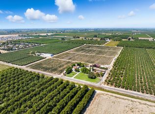 14192 E Kamm Ave, Kingsburg, CA 93631