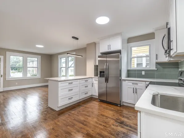 79 Evelyn Street, Stratford, CT 06615