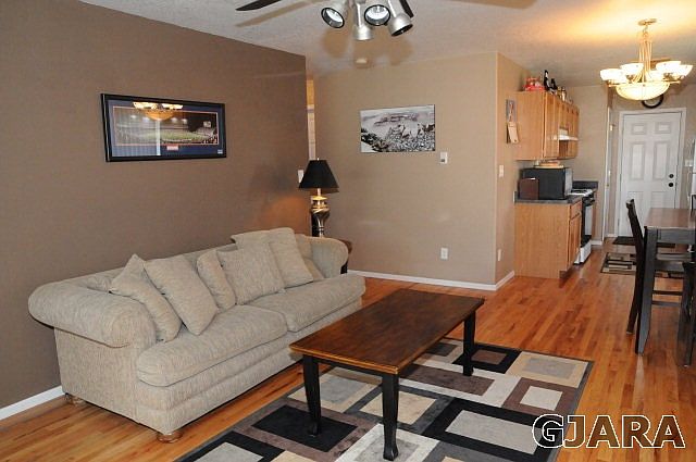 2nd image of 477 Tara Dr