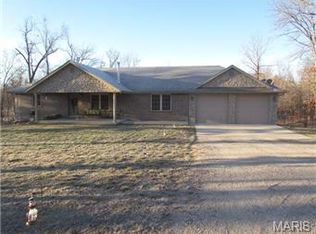 22122 Holly Hock Ln, Lebanon, MO 65536