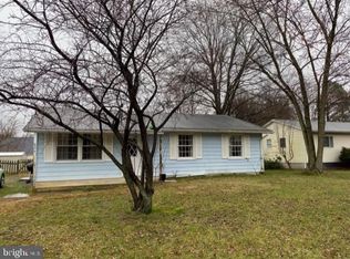 806 Old Love Point Rd, Stevensville, MD 21666