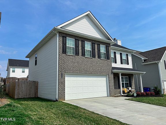 4th image of 8146 Zenith Ln