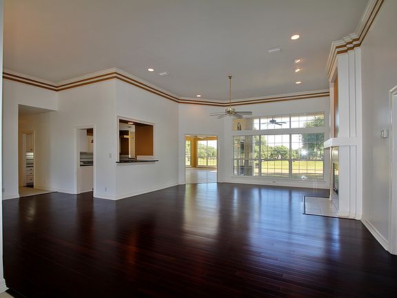 4th image of 7323 Fair Oaks Pkwy