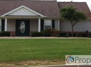 43 Astoria Way, Bloomington, IL