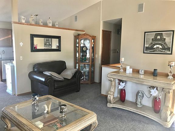 5th image of 1768 N Myers Cir